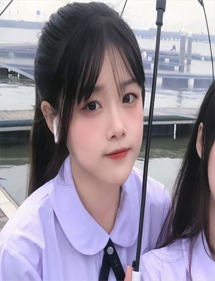 《大佬妈咪每天只想当咸鱼》色彩运用解析：色调选择与情绪表达分析，提名影片